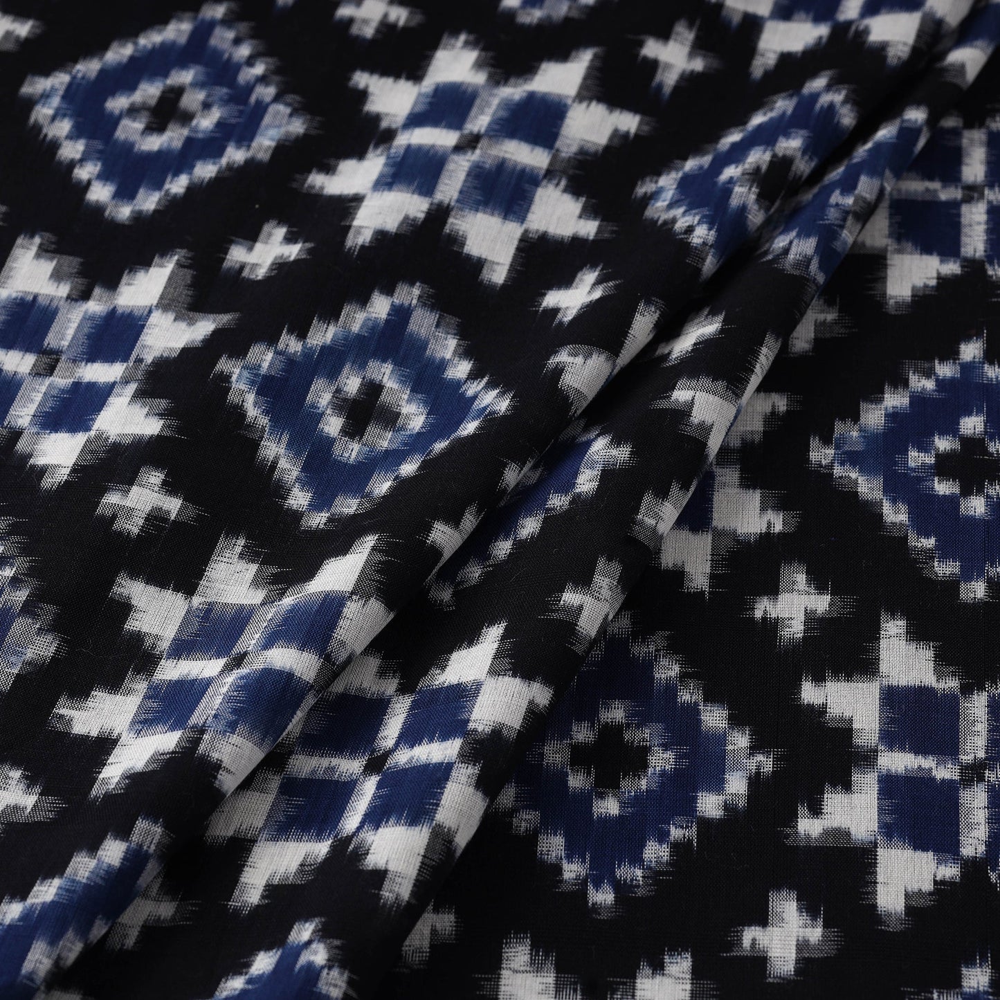 Telia rumal handloom cotton pochampally double ikat fabric