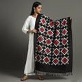  Telia Rumal Pochampally Double Ikat Cotton Handloom Dupatta 