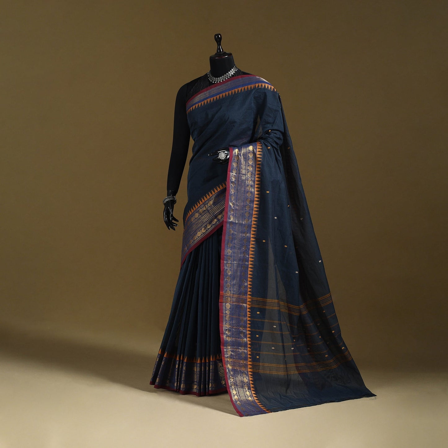 Thread buti cotton kanchipuram saree with border 07