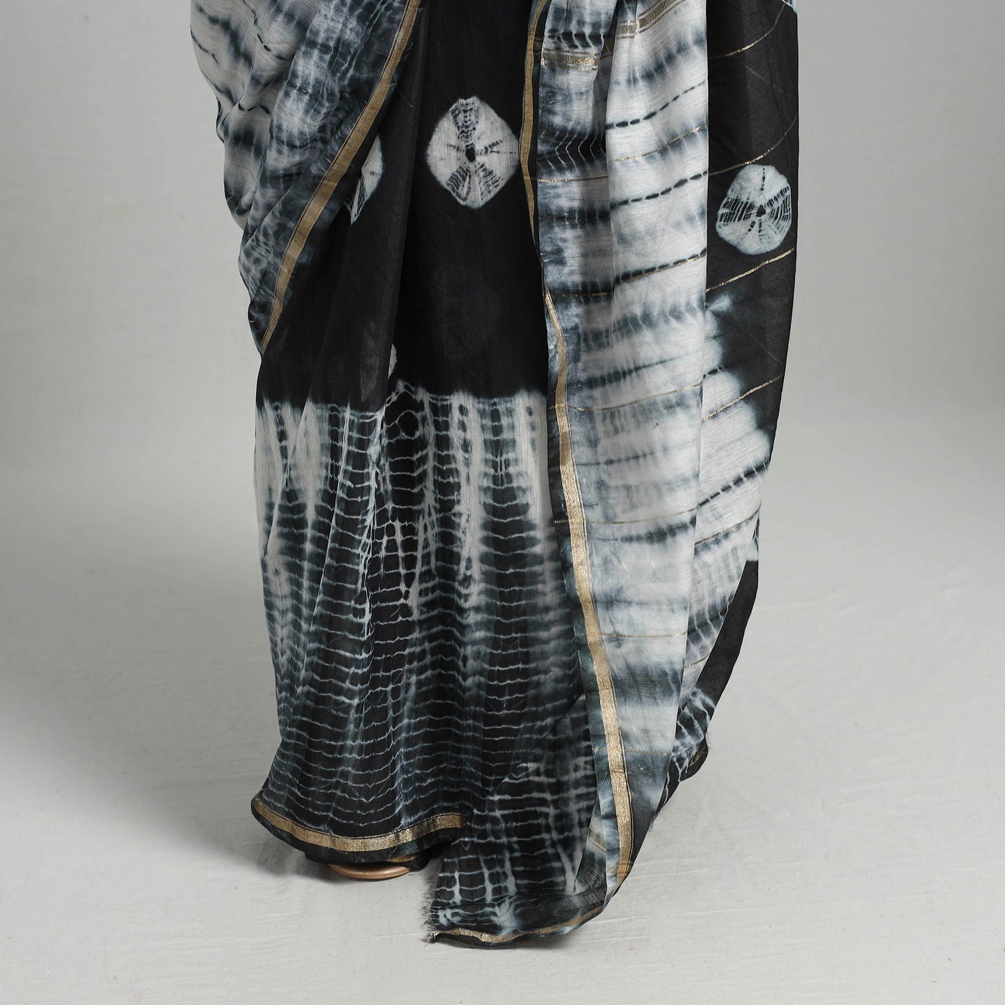 Black Elegant Tie & Dye Shibori Silk Saree Online in India