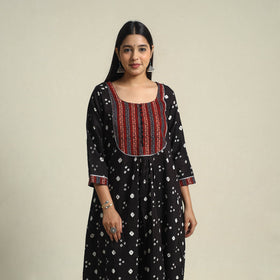 Black Tie-dye Cotton Patchwork A-Line Bandhani Kurta for Women