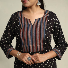 Black Tie-dye Cotton Patchwork Straight Bandhani Kurta for Women