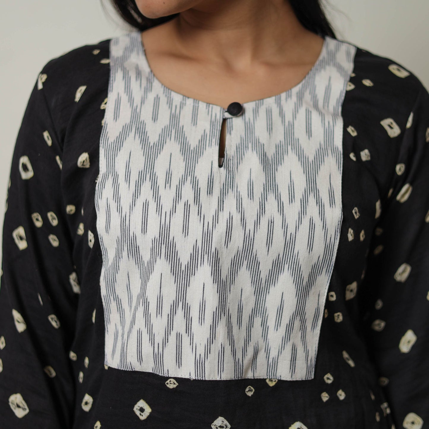 Buy Black Tie & dye Cotton Straight Bandhani Kurta for Women