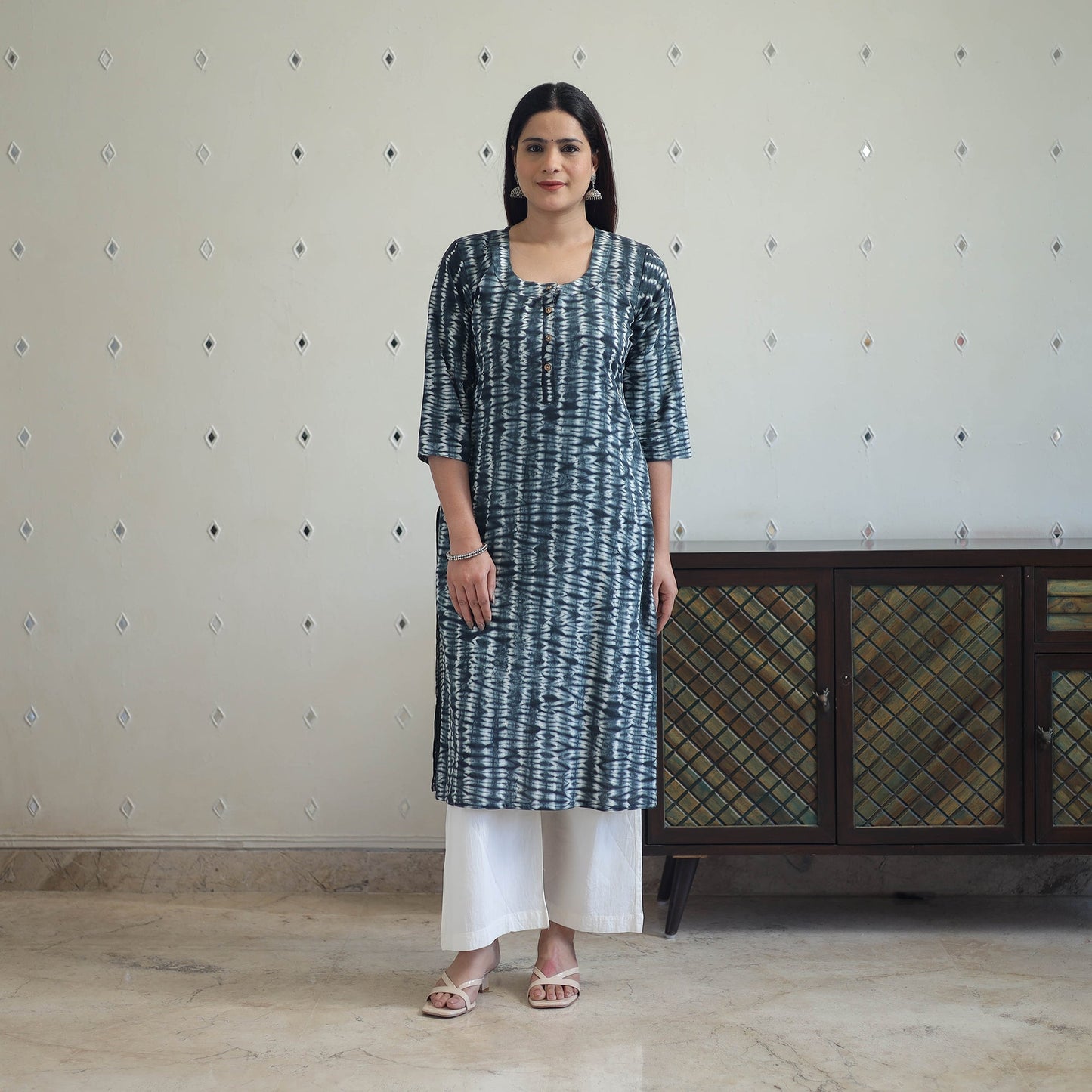 Buy Black Tie & Dye Cotton Straight Shibori Kurta for Women