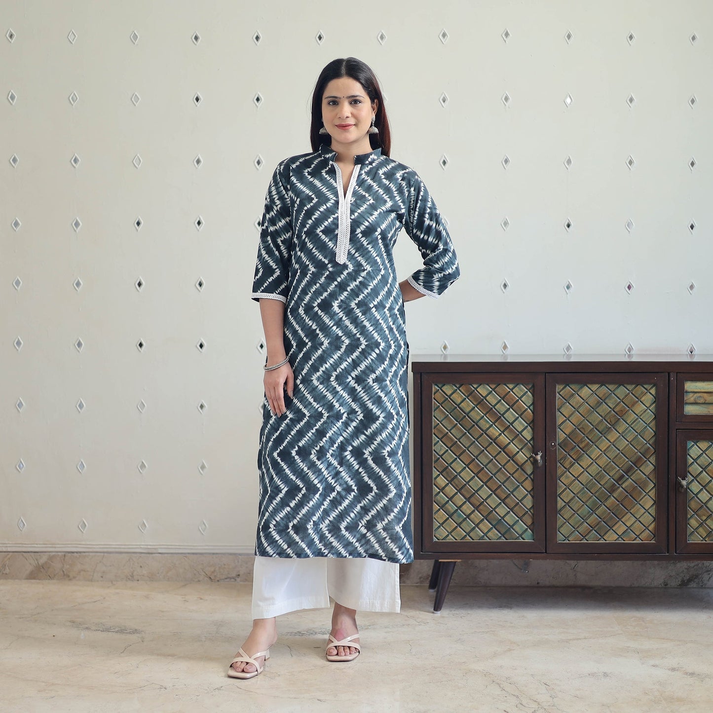  Black Tie & Dye Cotton Straight Shibori Kurta for Women