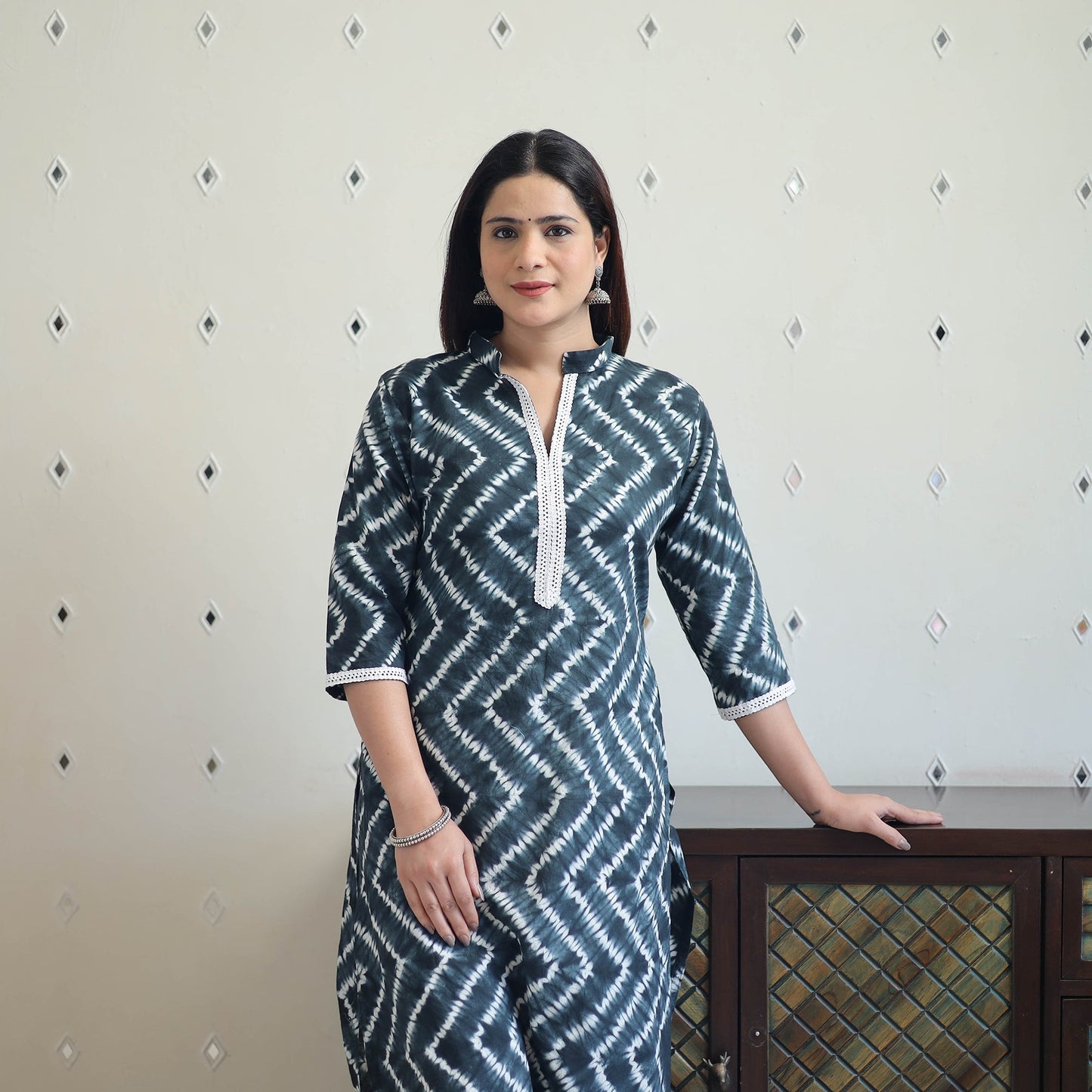  Black Tie & Dye Cotton Straight Shibori Kurta for Women