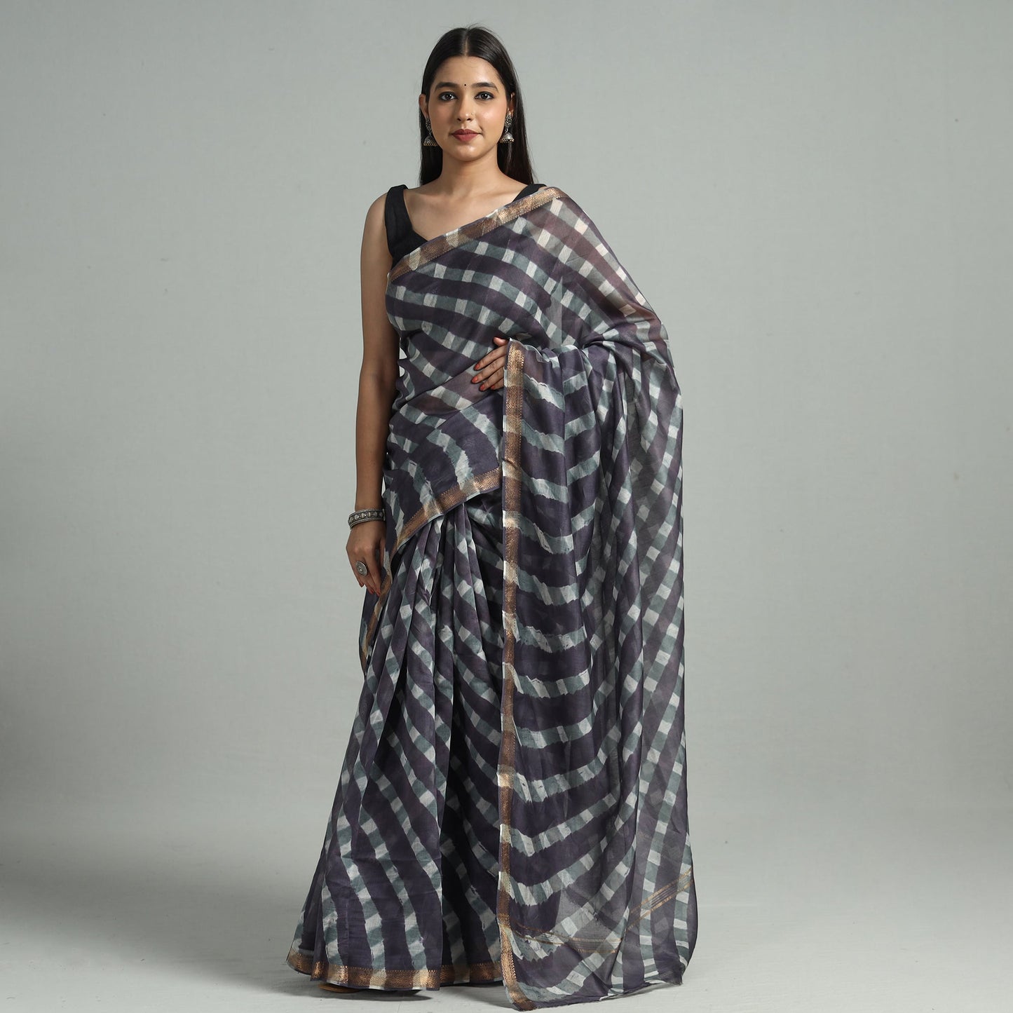 Buy Leheriya Tie-Dye Mothra Chanderi Silk Saree with Zari Border 45 Online l iTokri.com