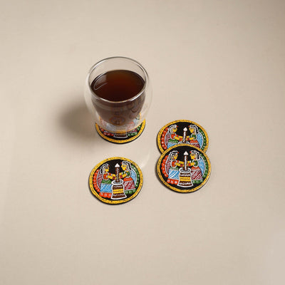 Tikuli art handpainted wooden coasters (set of 4) 07
