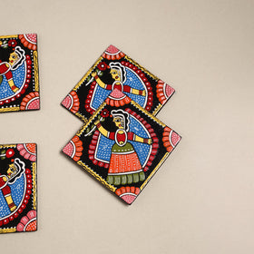 Tikuli art handpainted wooden coasters (set of 4) 09