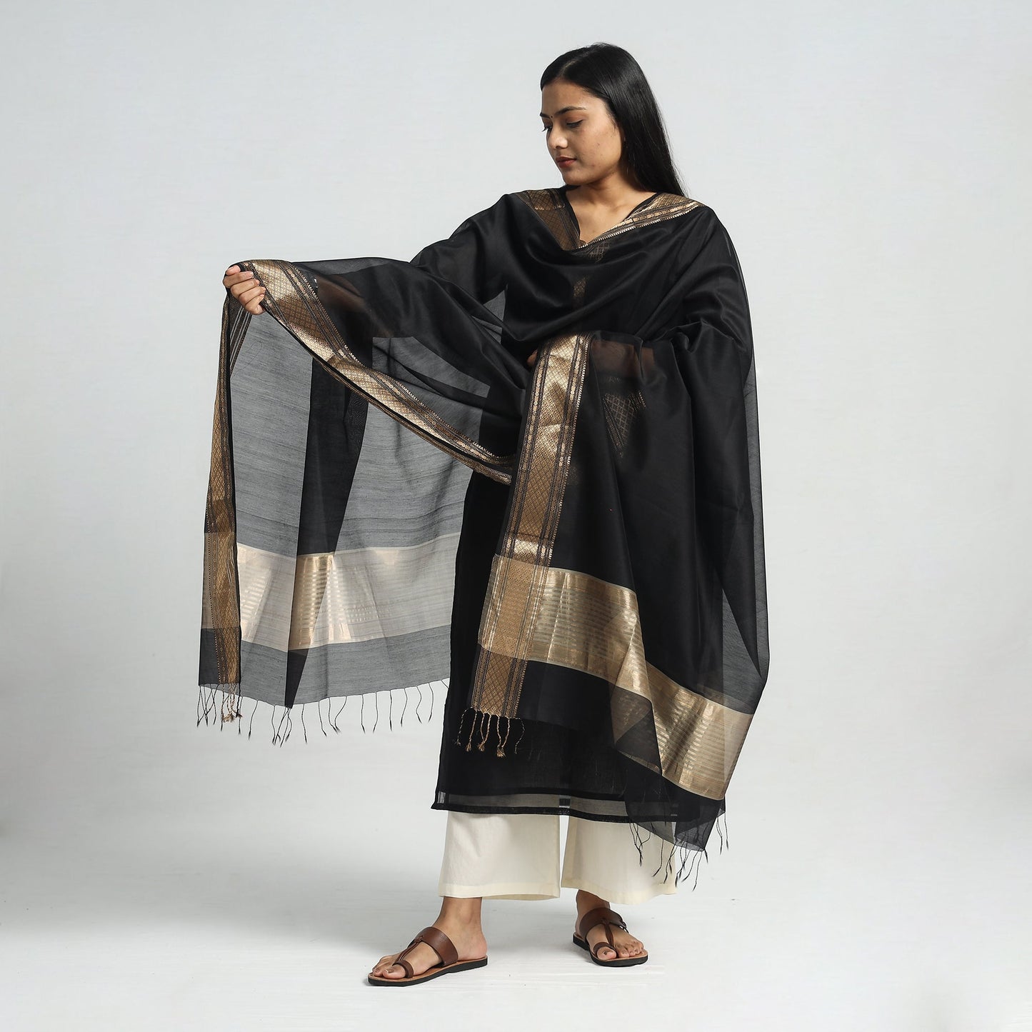 Black - traditional maheshwari handloom silk cotton zari
