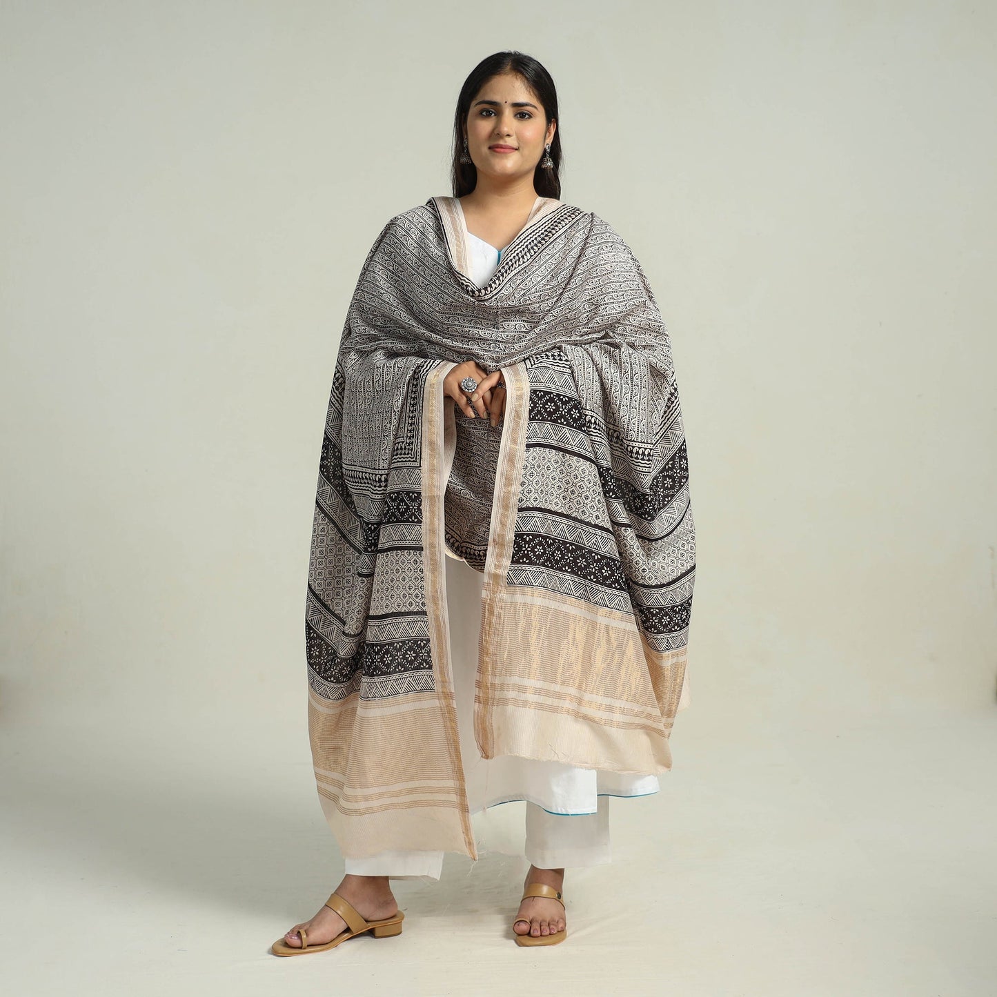 Black - traditional maheshwari silk bagh dupatta 24