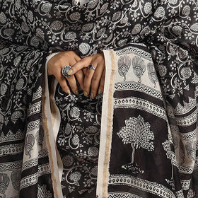 Black - traditional maheshwari silk bagh dupatta 27
