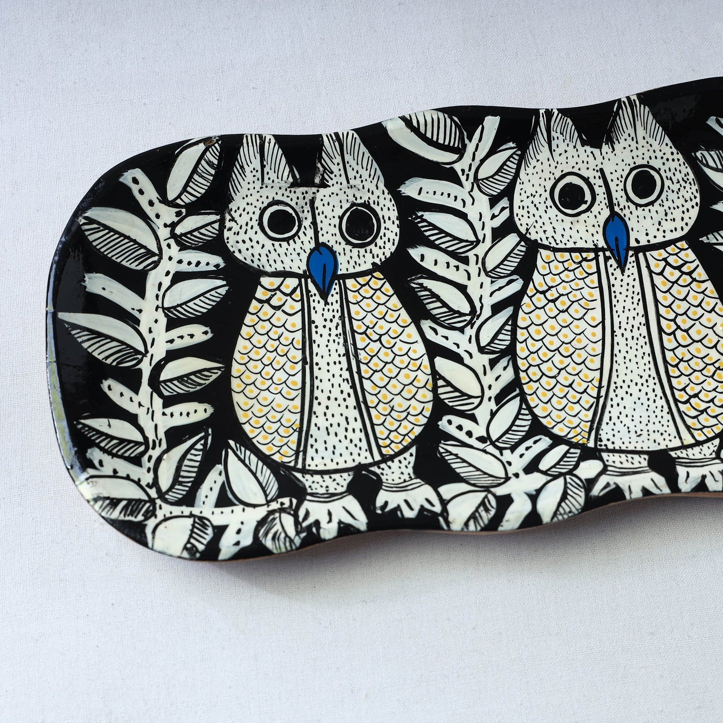 Traditional pattachitra hand painted akashmoni wooden tray