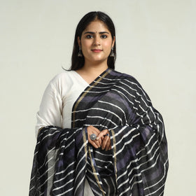 Black Traditional Tie & Dye Chanderi Silk Leheriya Dupatta