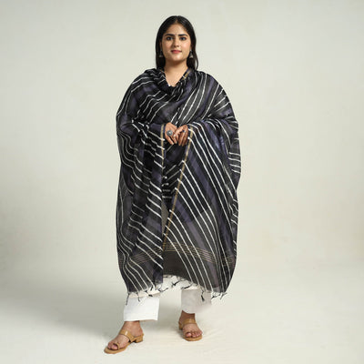 Black Traditional Tie & Dye Chanderi Silk Leheriya Dupatta