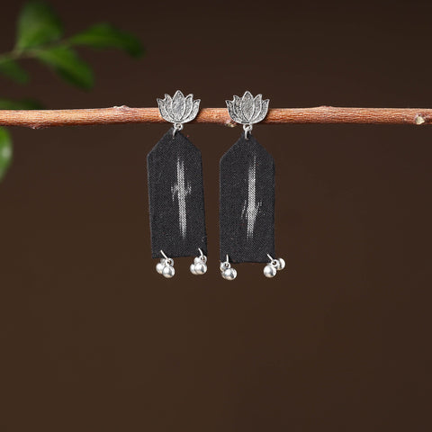 Black - urmi handcrafted gs fabart earrings