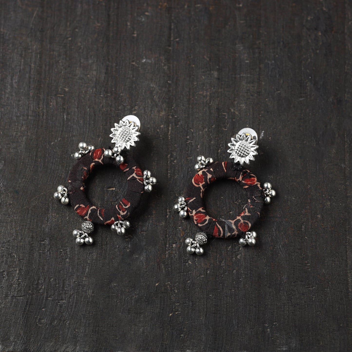 Black - zahira gs fabart handmade earrings - handcrafted