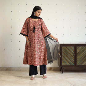 Block Print Cotton Pedana Kalamkari Kurta Set (Set of 3)