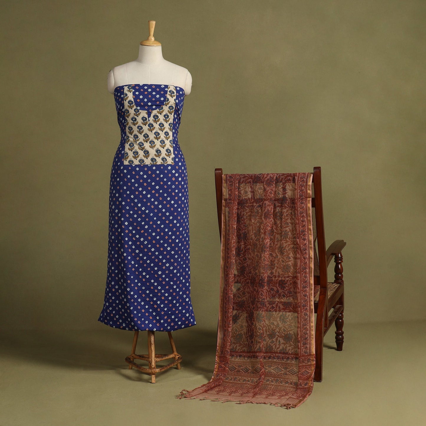 Blue 2pc Unstitched Bandhani Dress Material with Jewellery Set