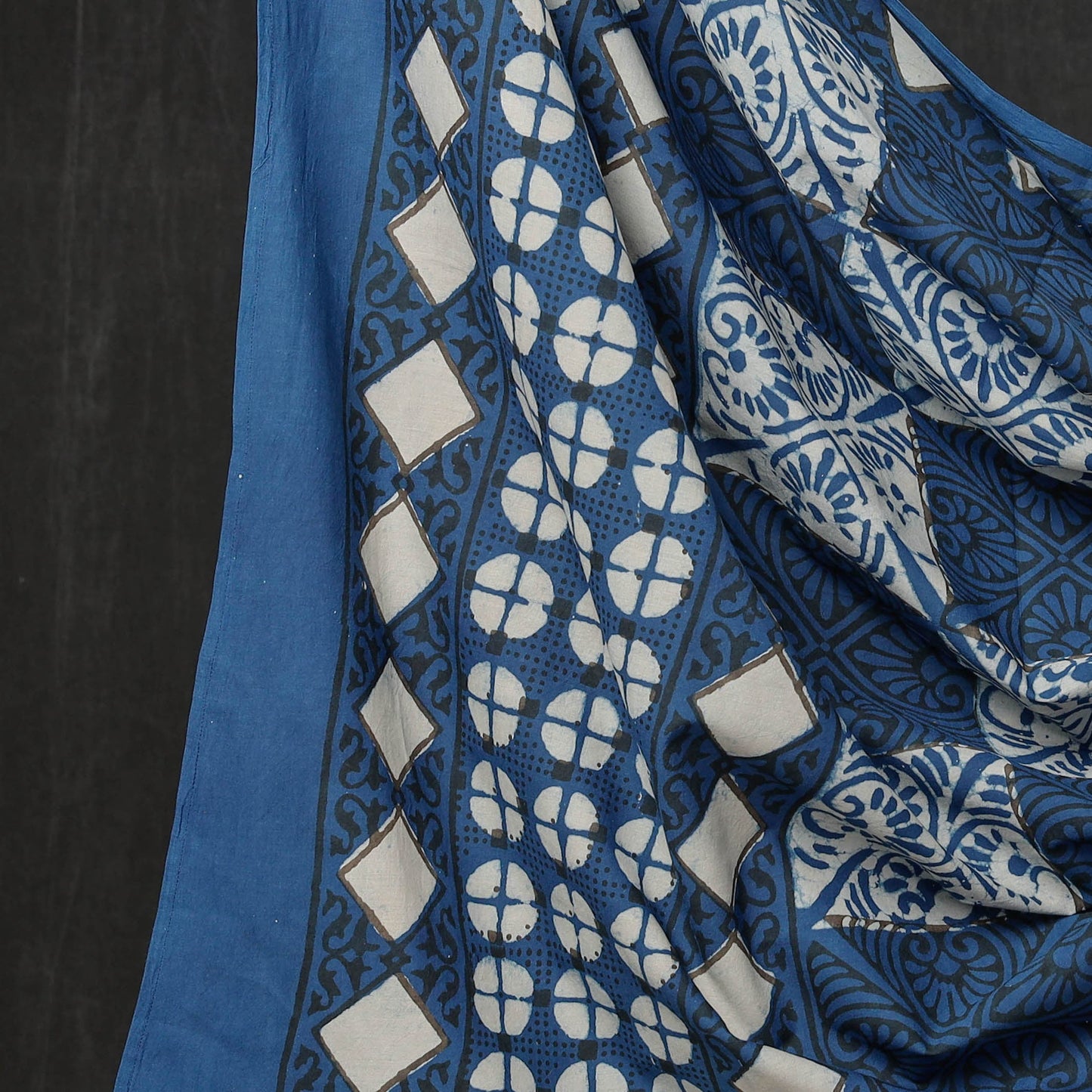 Pipad Print Dress Material – Premium 3pc Cotton Set