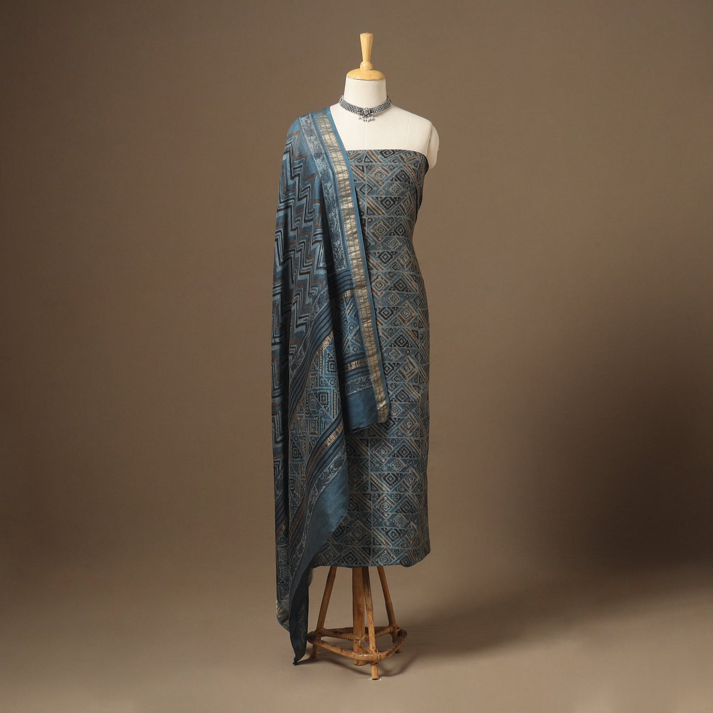 Blue 3pc Natural Dyed Maheshwari Silk Unstitched Vanaspati Jahota Dress Material