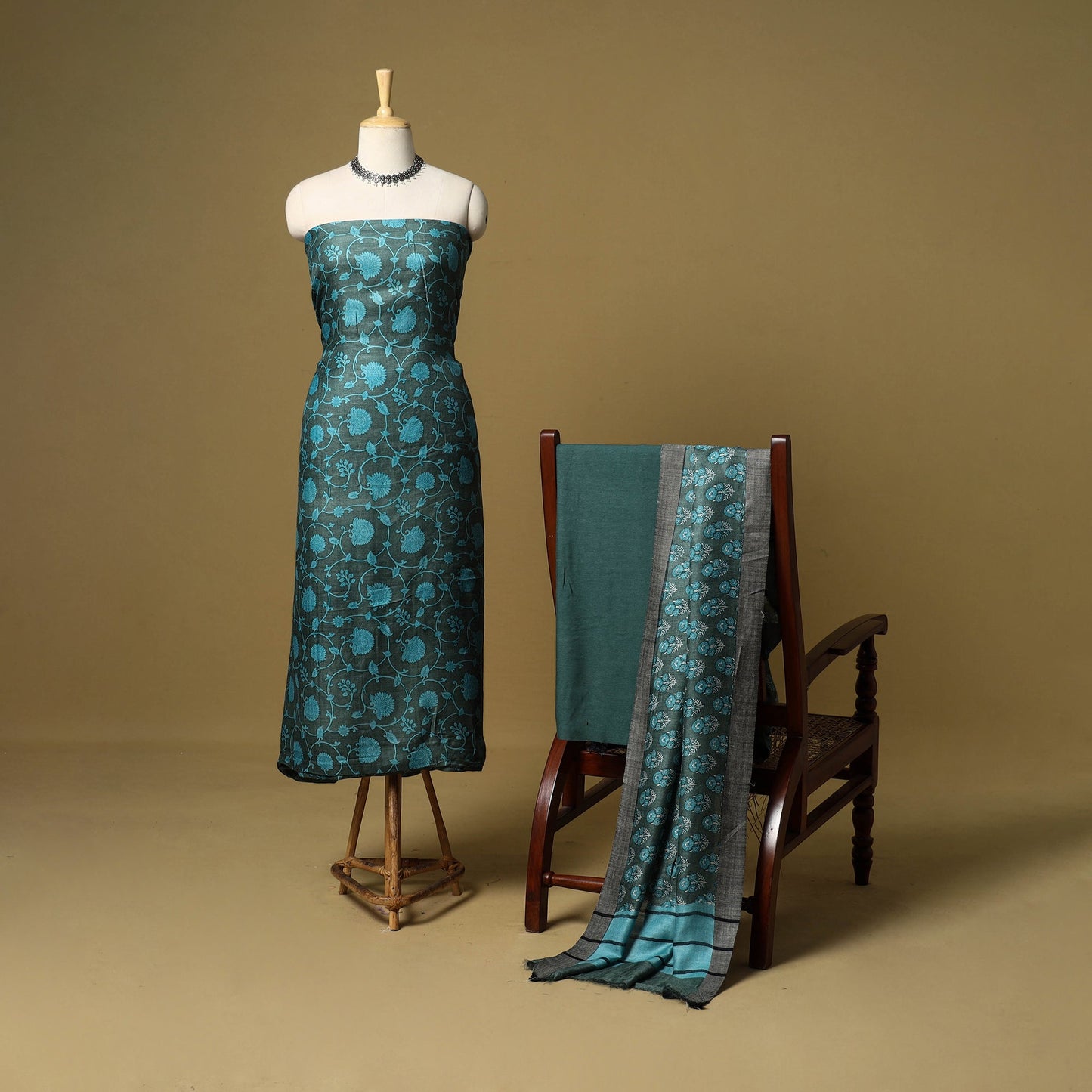 3pc pashmina wool handloom unstitched sanganeri dress