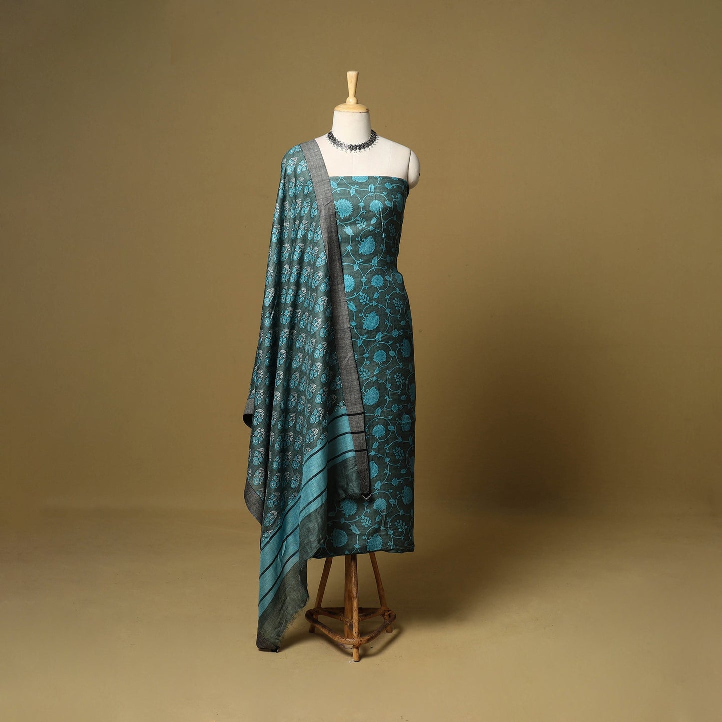 3pc pashmina wool handloom unstitched sanganeri dress