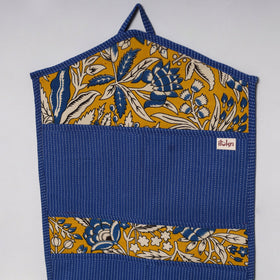 Blue - 4 pockets handcrafted cotton wall hanging letter