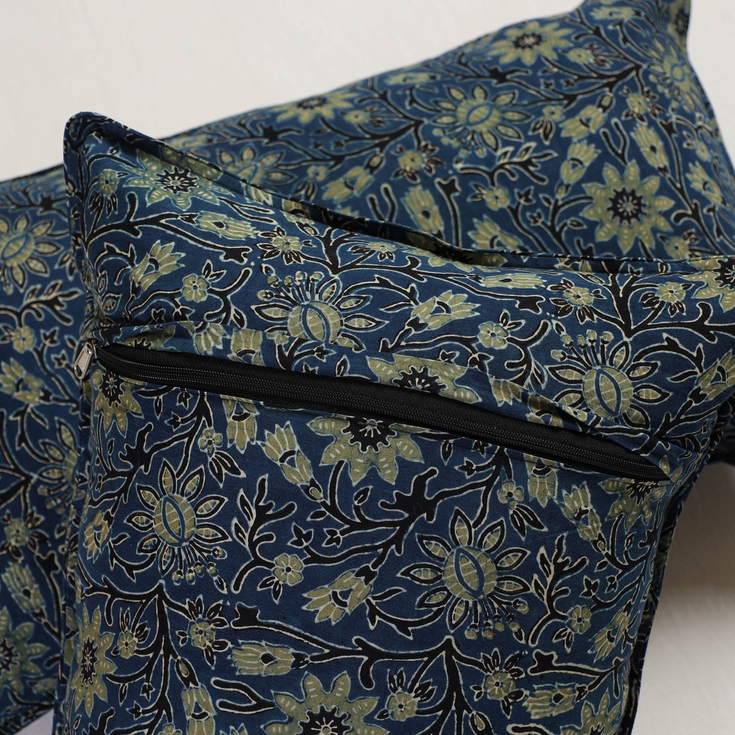Blue - pillow cover (set of 2) 04 - handcrafted