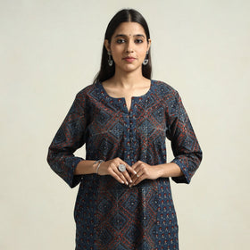 Buy Ajrakh Block Printed Cotton Straight Kurta with Patch Online at iTokri.com
