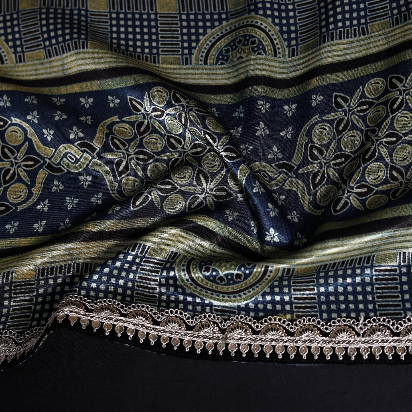 Printed modal silk blouse piece with lace work 29