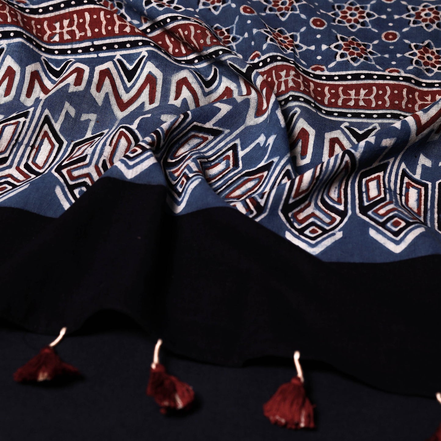 Buy Ajrakh Block Printed Mul Cotton Stole with Tassels Online at iTokri.com