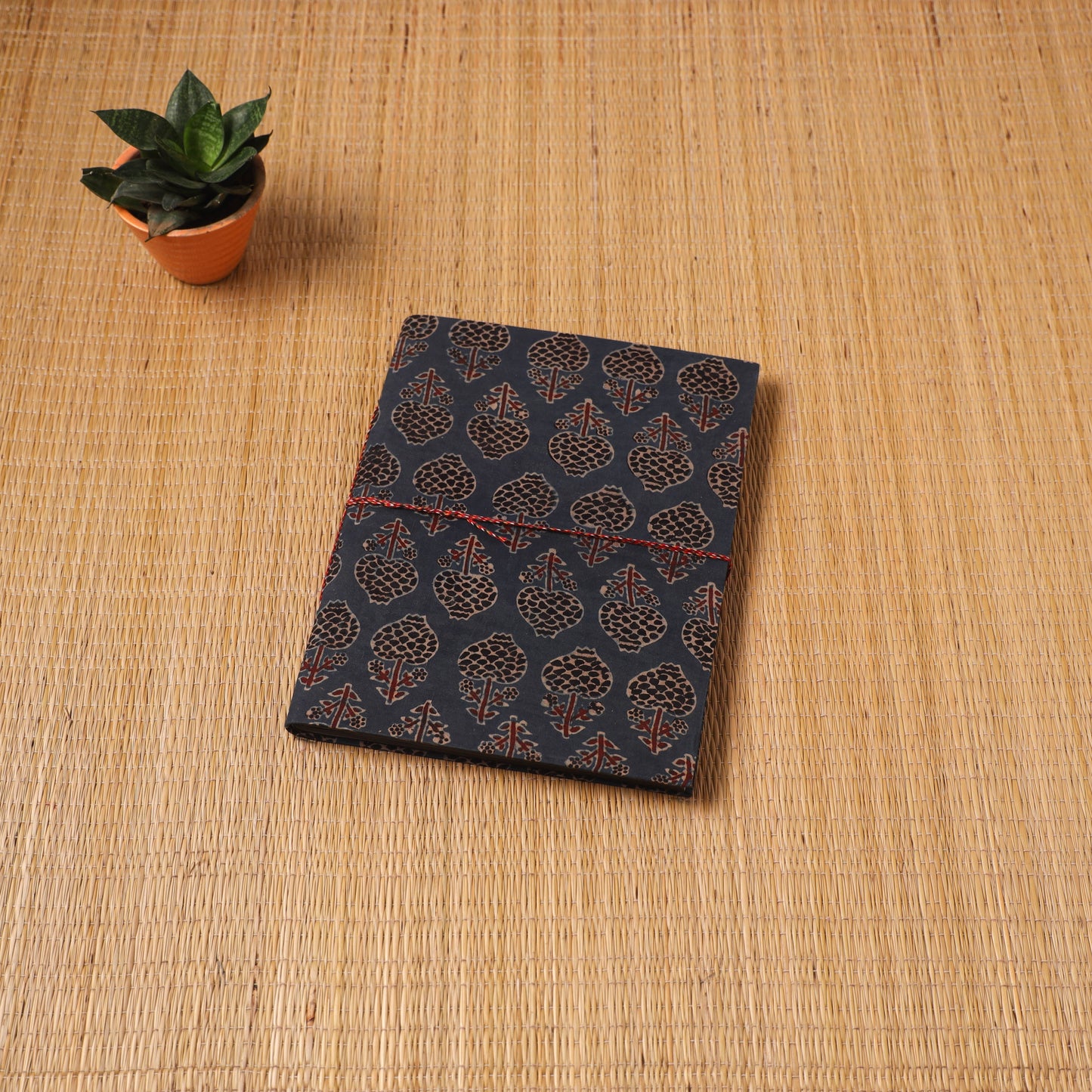 Fabric cover handmade paper photo album (12 x 10 in) 64