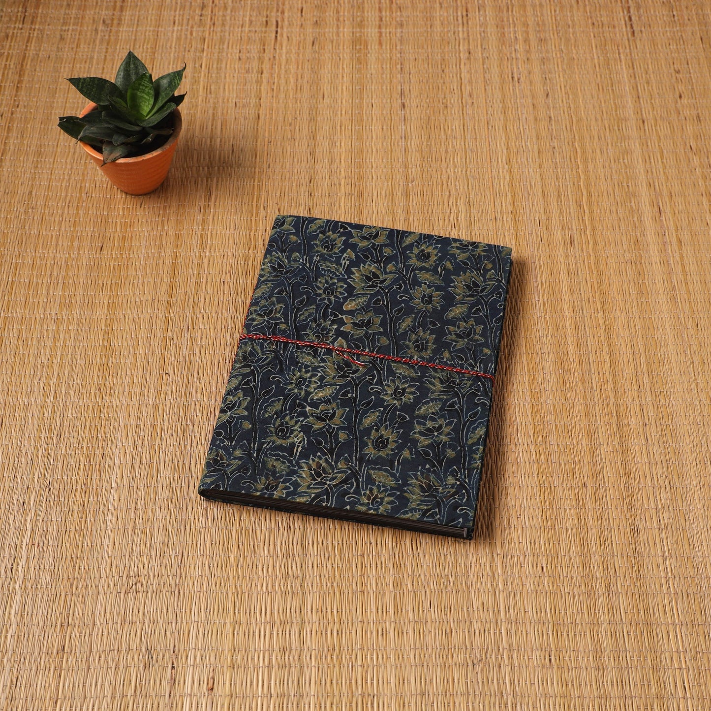 Fabric cover handmade paper photo album (12 x 10 in) 70