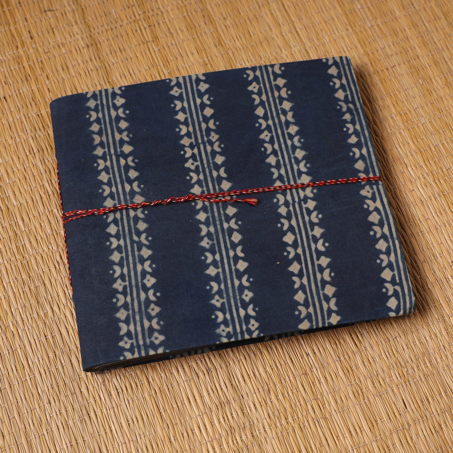 Fabric cover handmade paper photo album (9 x 10 in) 84