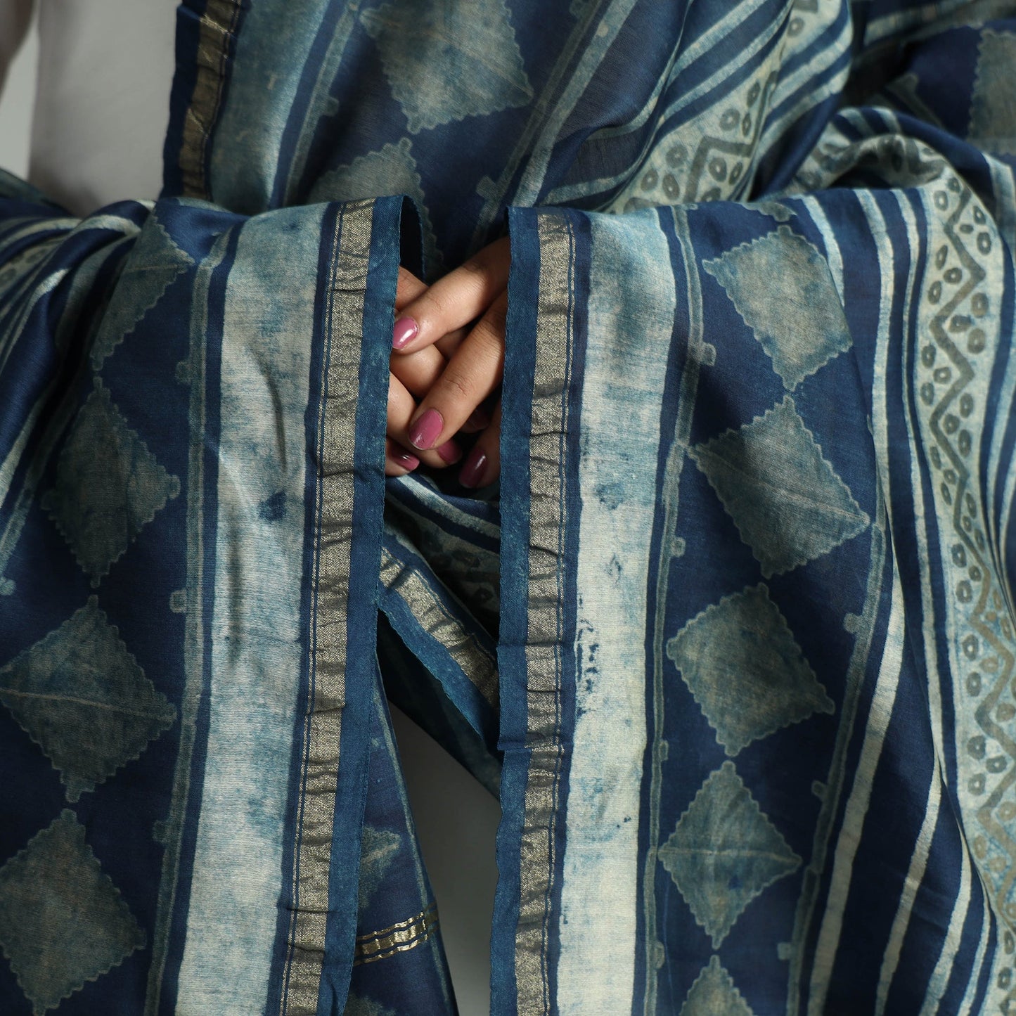 Buy  Akola Dabu Block Printed Handloom Chanderi Silk Dupatta with Zari Border 06 Online l iTokri.com