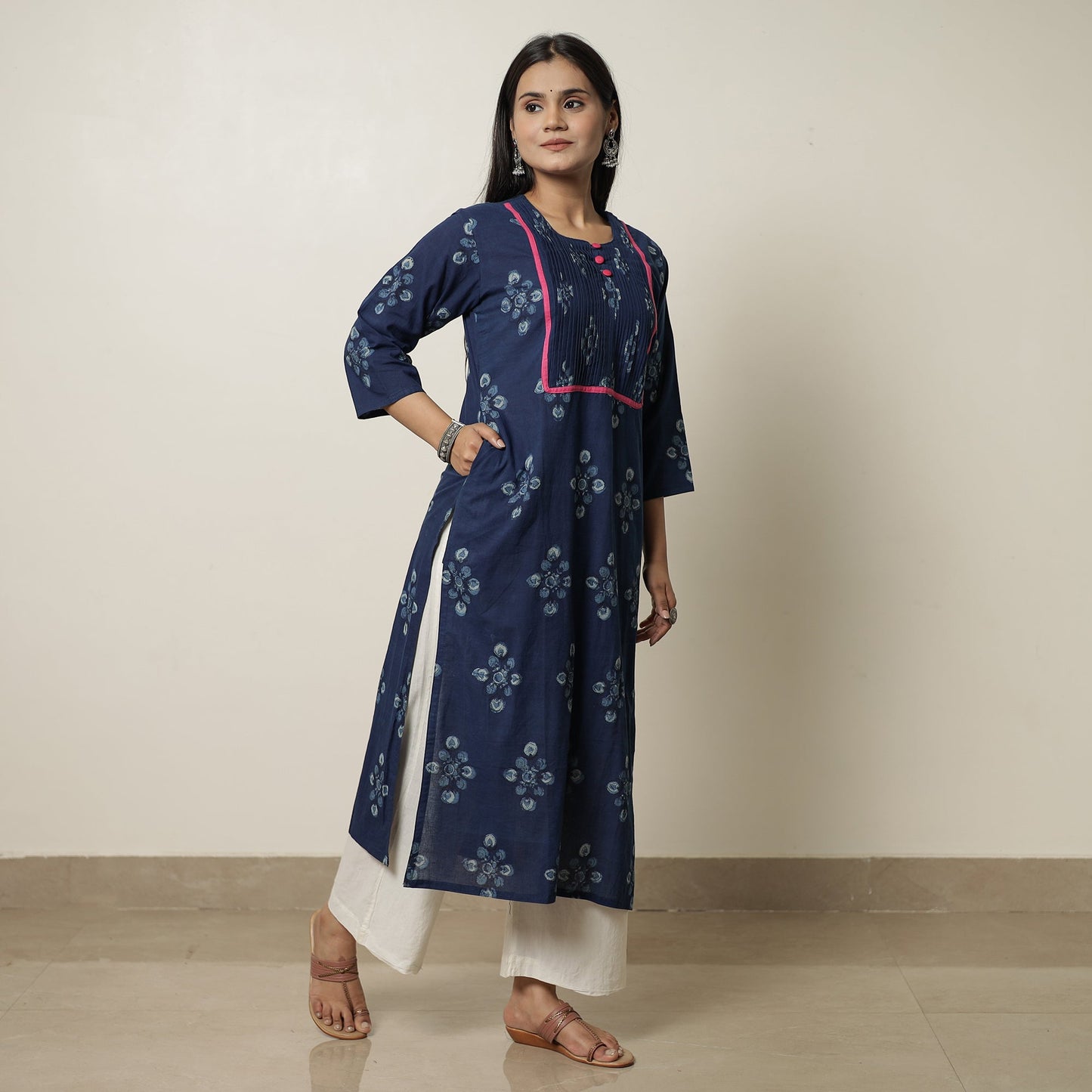 Buy Akola Hand Block Printed Cotton Pintuck Straight Kurta 06 Online at iTokri.com