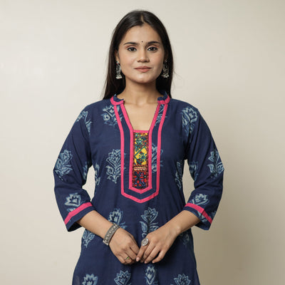 Buy Akola Hand Block Printed Cotton Straight Kurta with Kutch Embroidery Patchwork 27 Online at iTokri.com