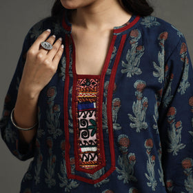Buy Akola Hand Block Printed Cotton Straight Kurta with Kutch Embroidery Patchwork Online at iTokri.com