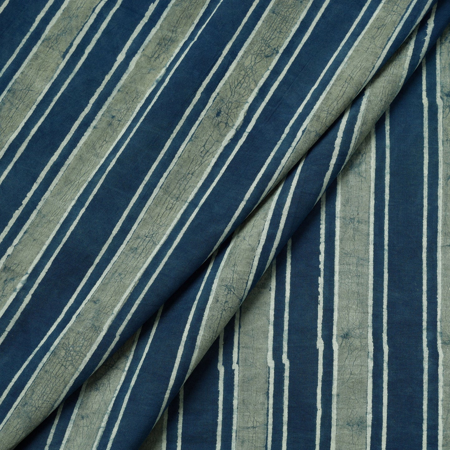 Buy Akola Block Printed Cotton Fabric Online l iTokri.com