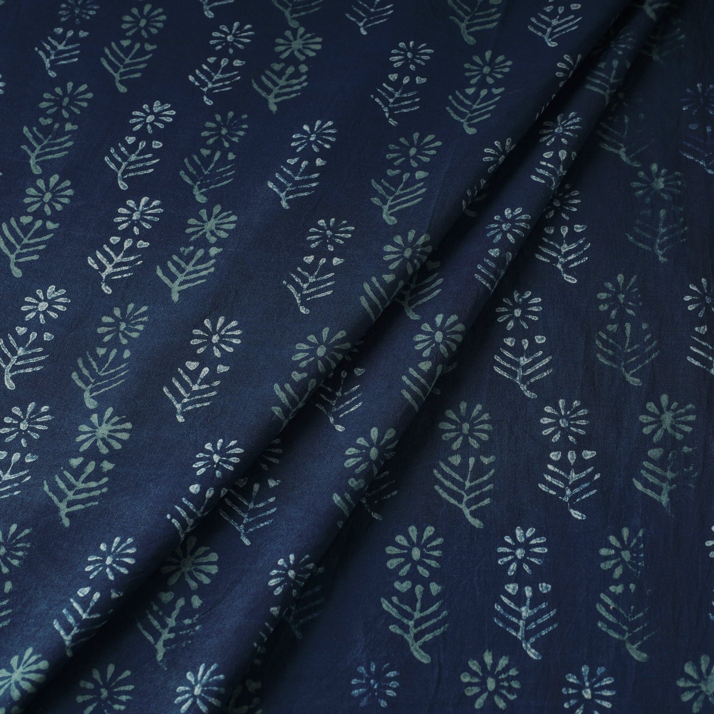 akola fabric