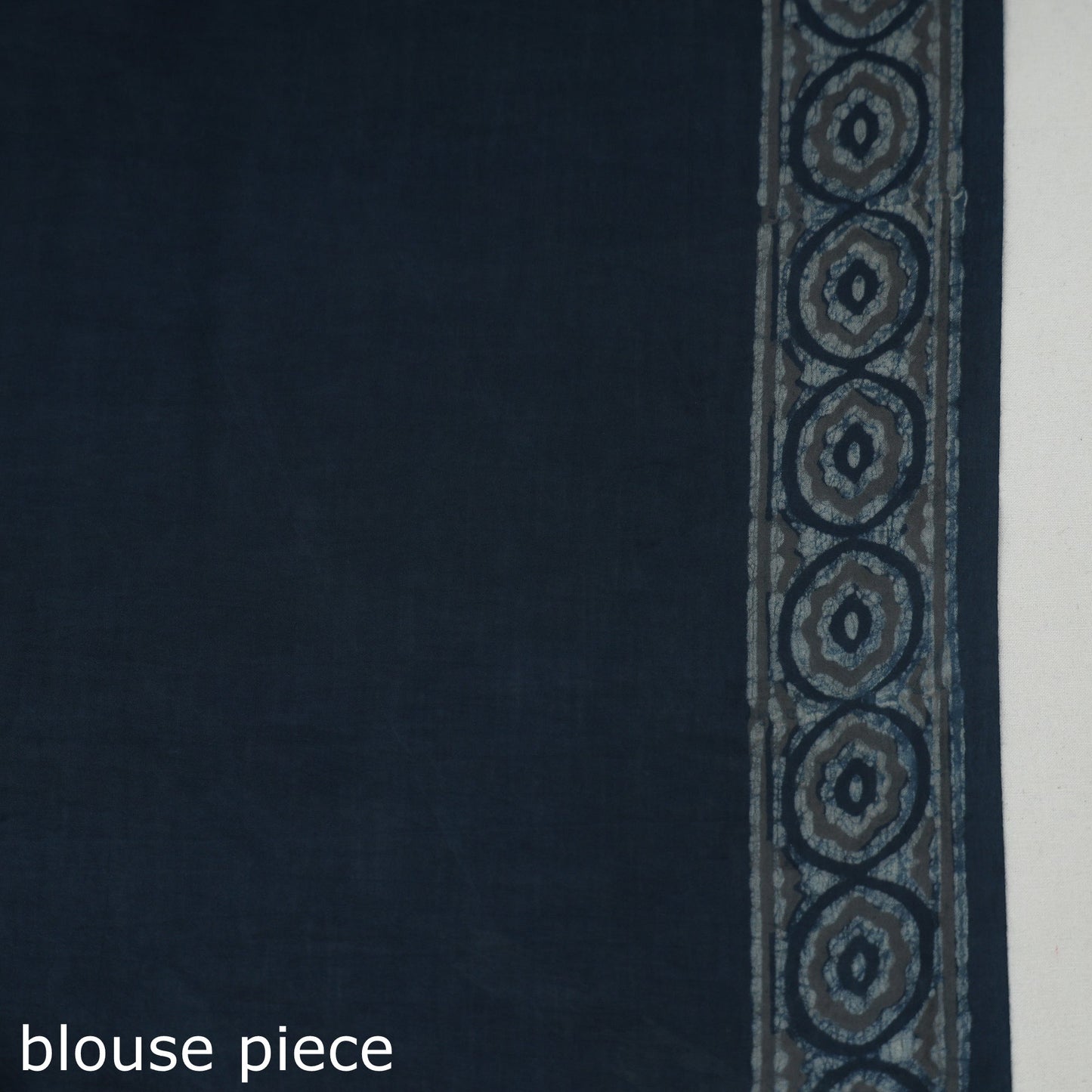 Buy Akola Hand Block Printed Cotton Saree Online at iTokri.com