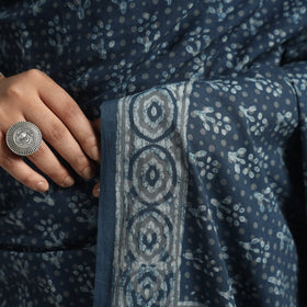 Buy Akola Hand Block Printed Cotton Saree Online at iTokri.com