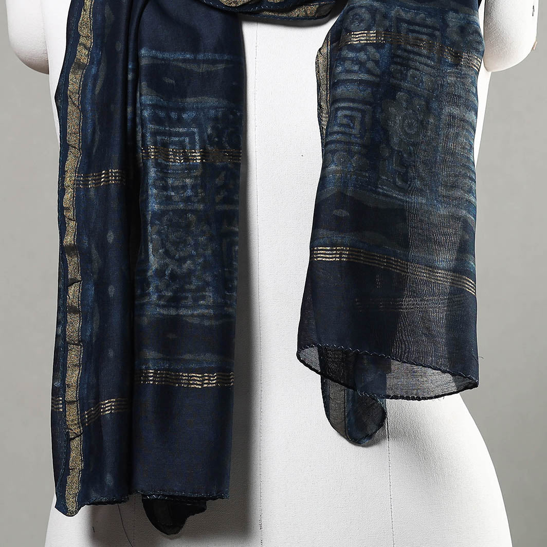 Buy Akola Block Printed Chanderi Silk Handloom Stole with Zari Border Online at iTokri.com