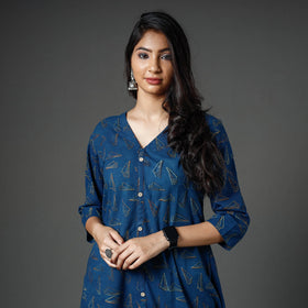Buy Akola Block Printed Cotton A-Line Long Kurta Online l iTokri.com