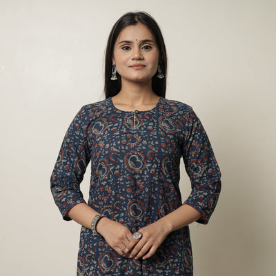  Akola Block Printed Cotton Straight Long Kurta 