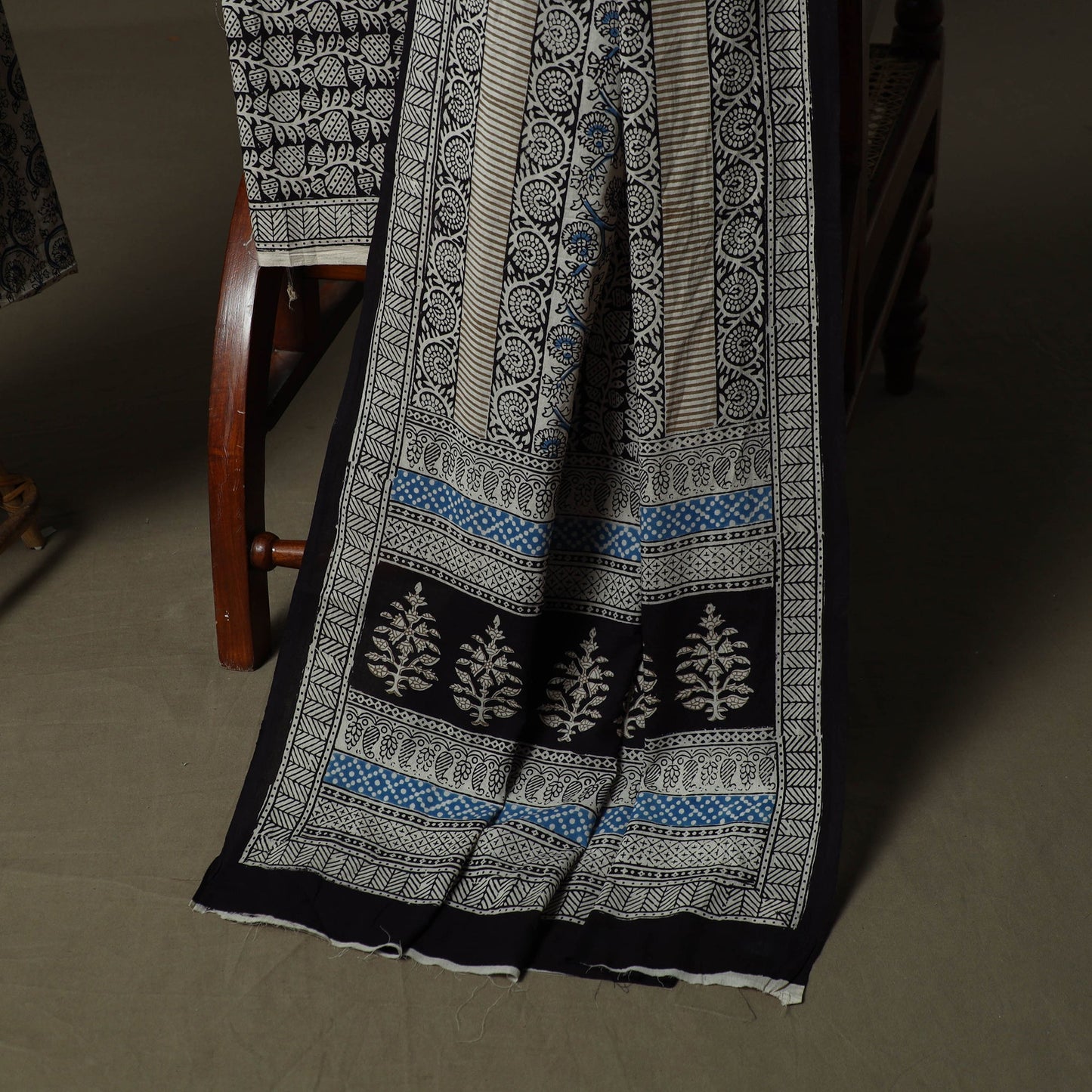 Bagh hand block print natural dyed cotton 3pc unstitched