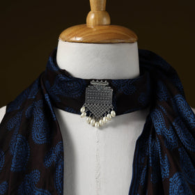 Bagh modal silk pendant necklace scarf 75 - handcrafted