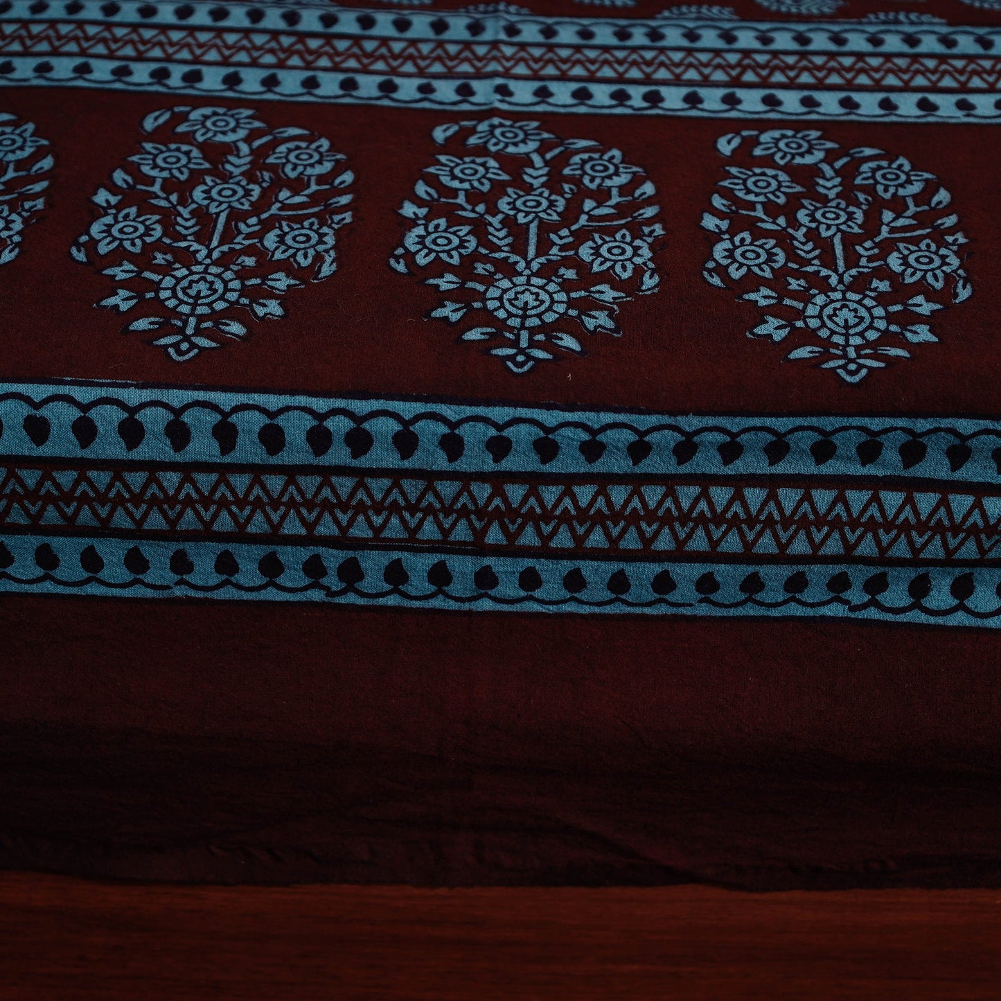  Bagh Block Printed Cotton Single Bed Cover with Pillow Covers 