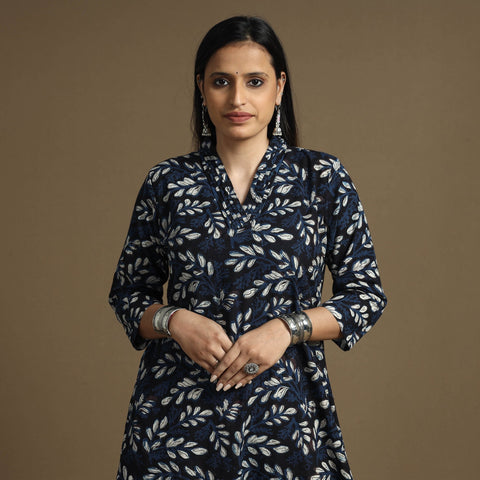 Buy Bagru Hand Block Printed Cotton Long Kurta Online at iTokri.com